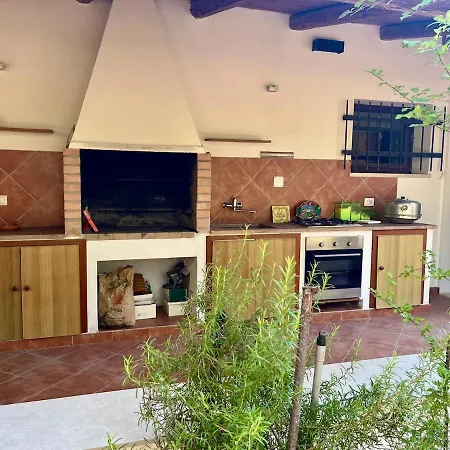 Villa Amedeo Donigala Fenughedu